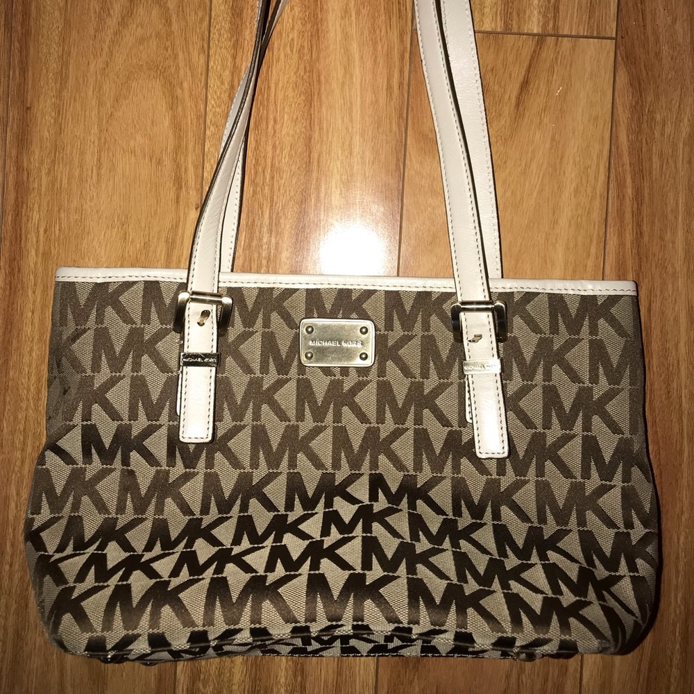 Michael Kors bag